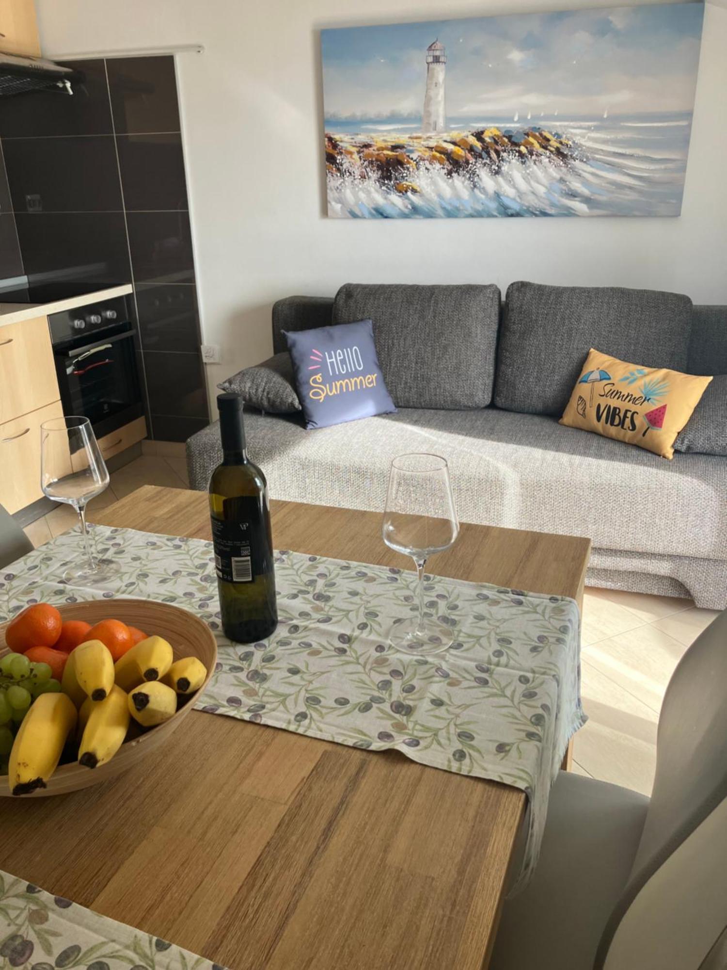 Apartman Voch Zambratija  Exteriör bild