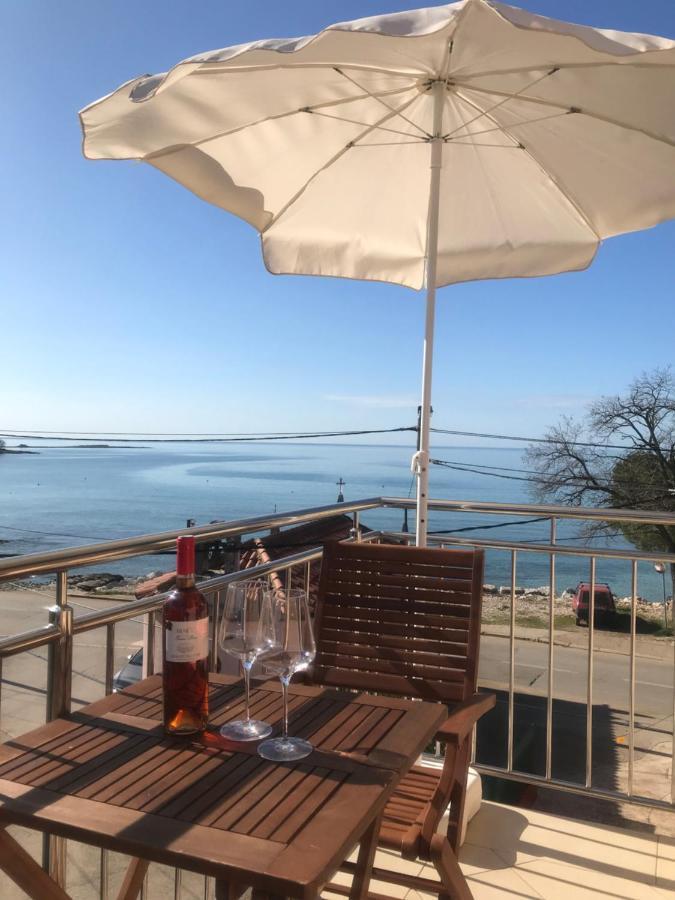 Apartman Voch Zambratija  Exteriör bild